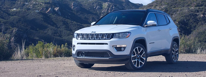 Jeep Compass Interior Review Elkins, WV | Elkins CDJR